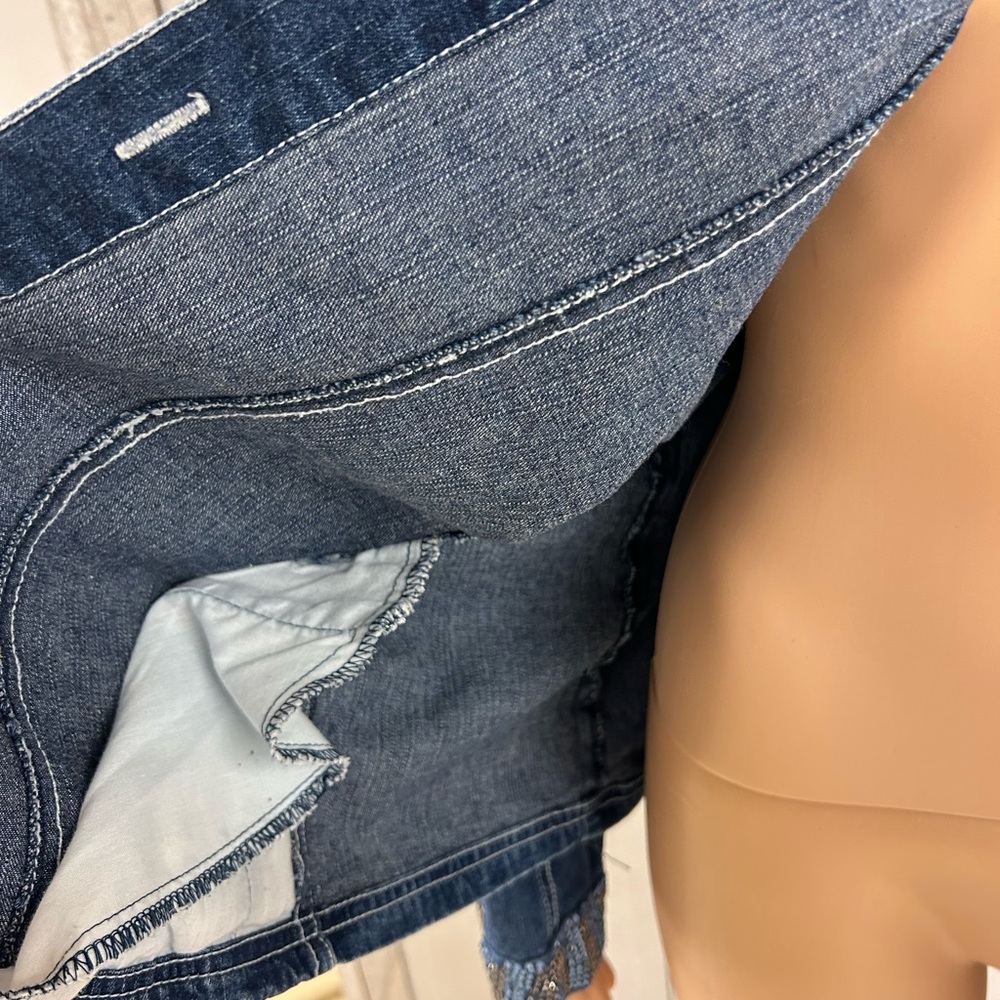 Quacker Factory Denim Jacket With Sequins White S… - image 5